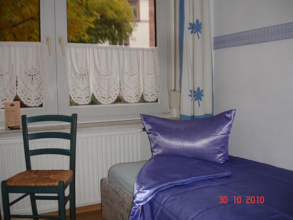Acasa Bed & Breakfast Frankfurt am Main Eksteriør billede